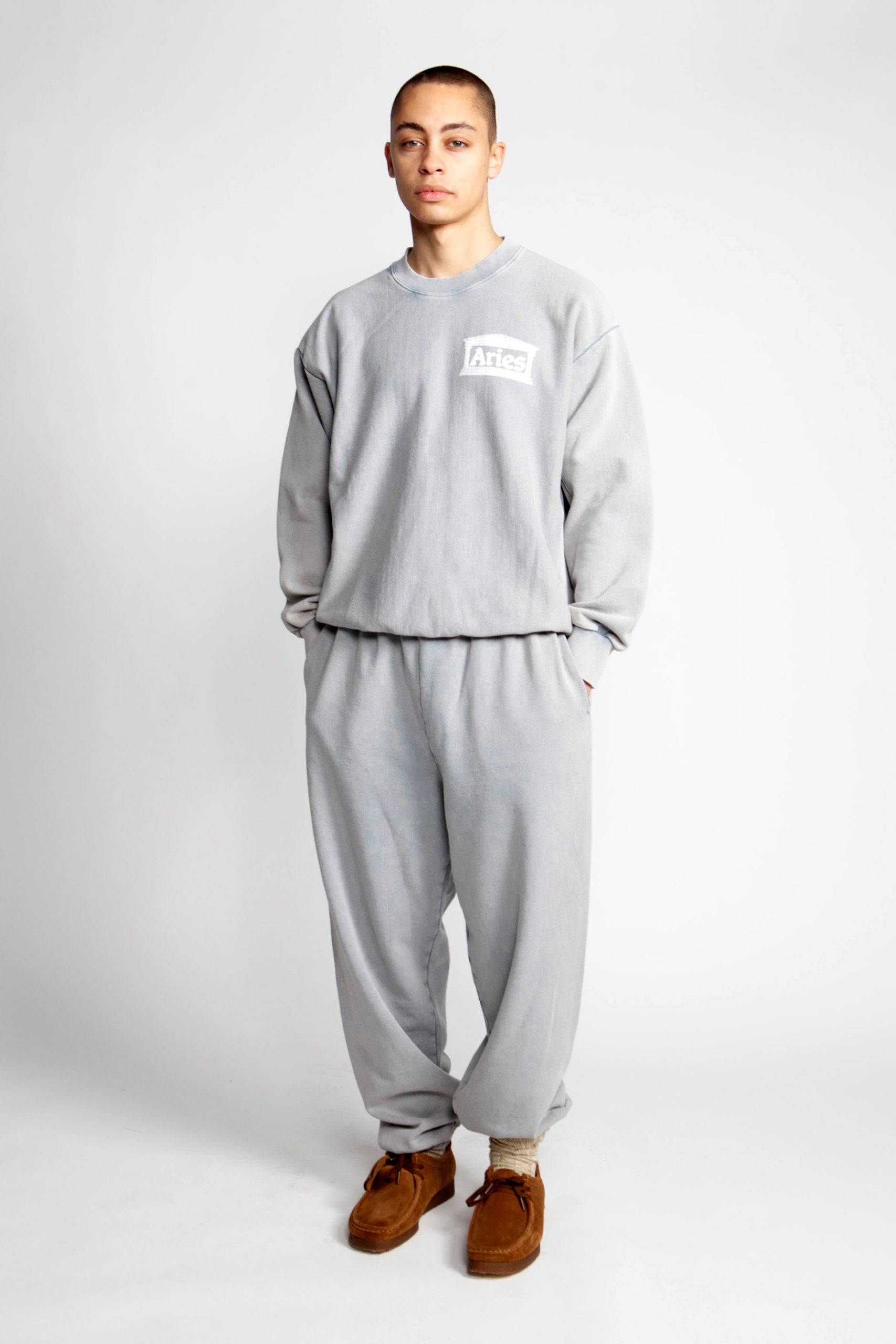 Load image into Gallery viewer, Premium Aged Temple Sweatpant